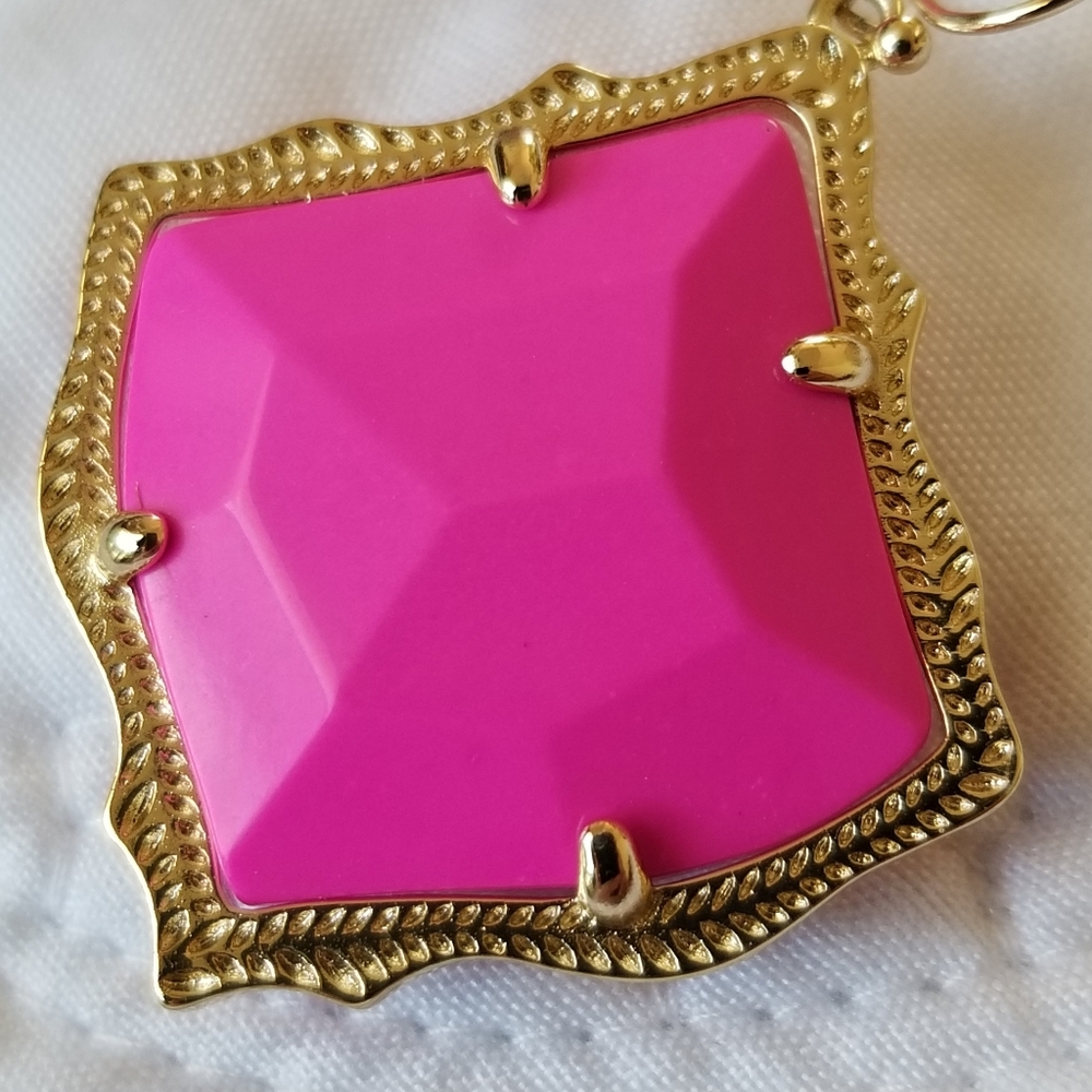 Kendra Scott Kirsten in magenta